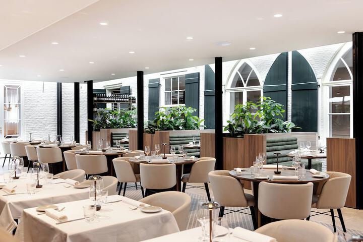 Dining 20 of 43