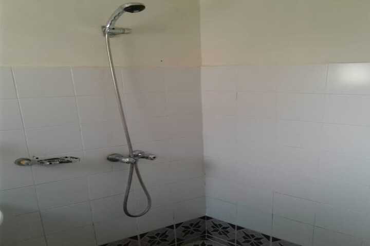 Room 7 of 11