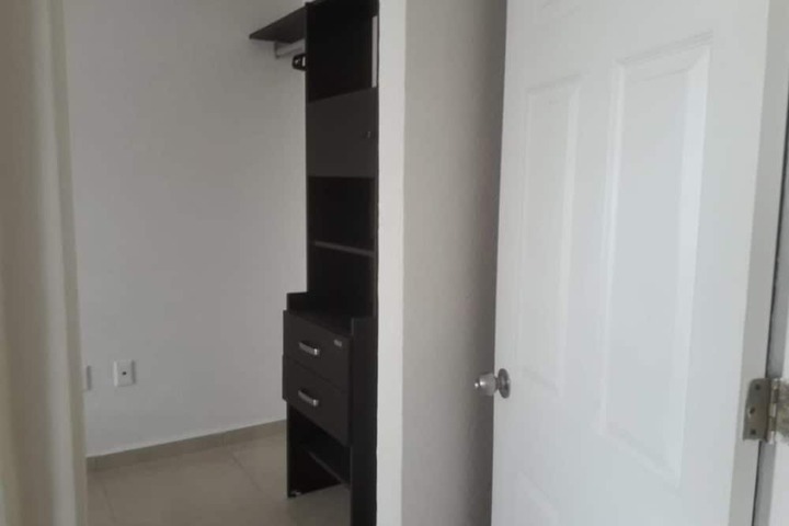 Room 2 of 29