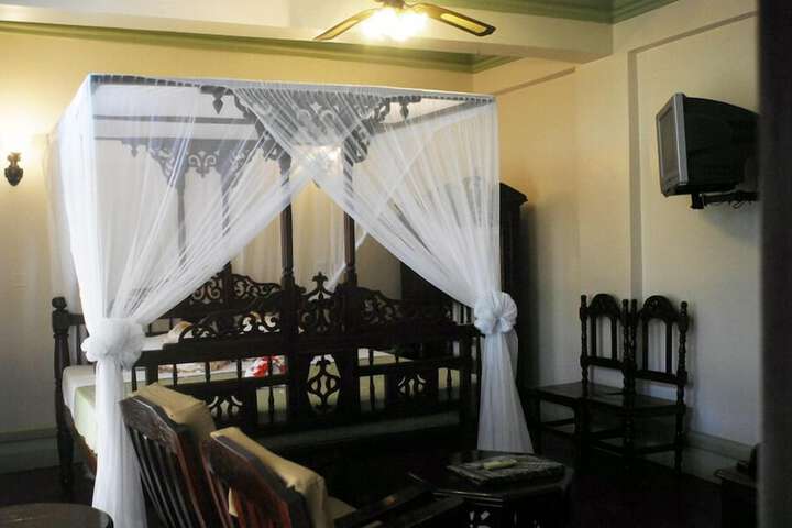 Room 7 of 57
