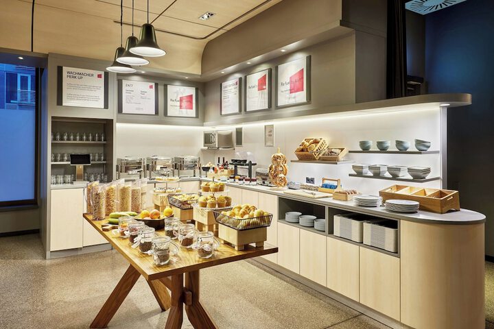 Breakfast/Coffee Service 42 of 55