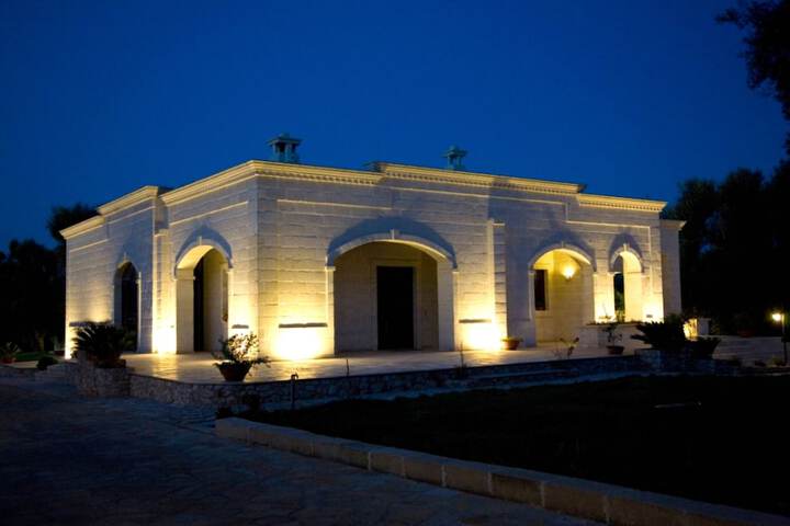 Front of property - evening/night