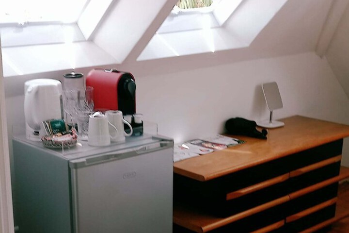 Room 53 of 161
