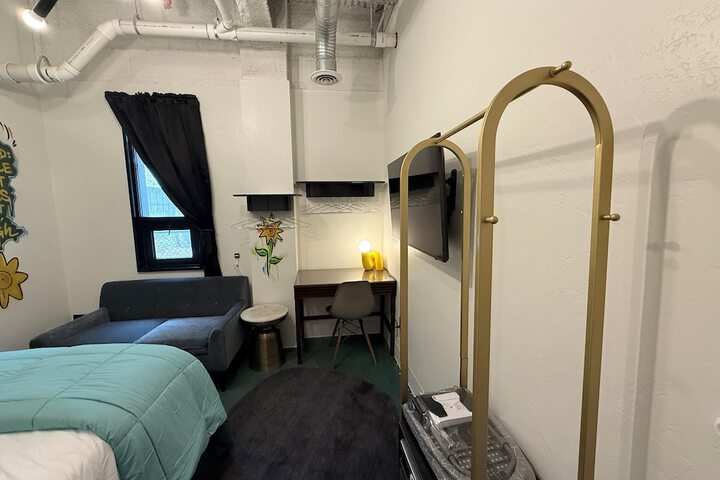 Room 30 of 92