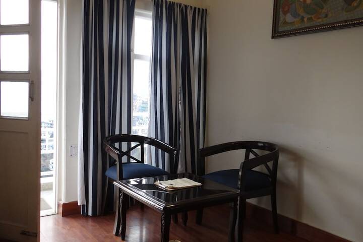Room 25 of 113
