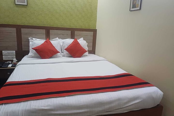 Room 3 of 24