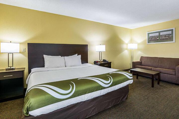 1 King Bed (2 of 2)