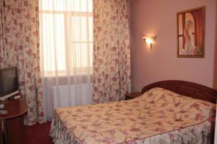 Room 3 of 5