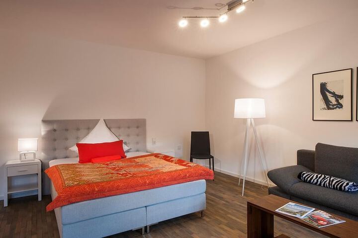 Room 4 of 41