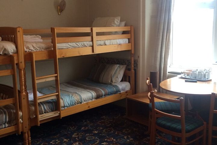 Room 7 of 41