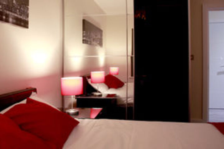 Room 15 of 40