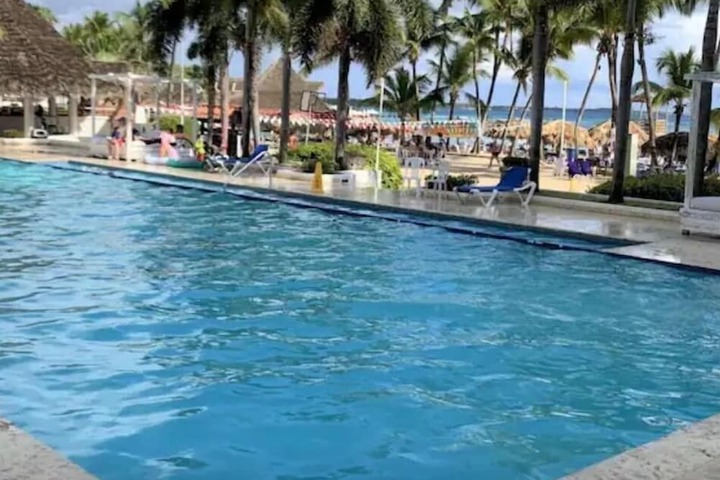 Pool 39 of 55