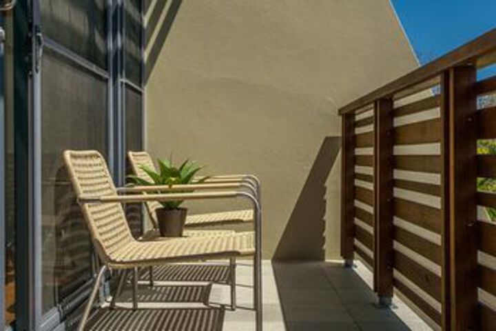 Terrace/Patio 4 of 18