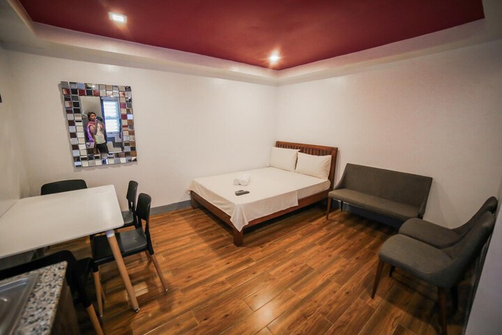 Room 15 of 54