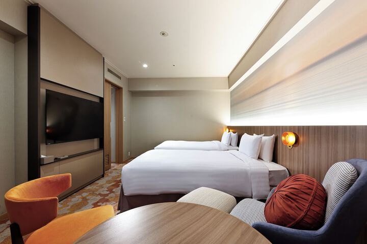 Room 20 of 38