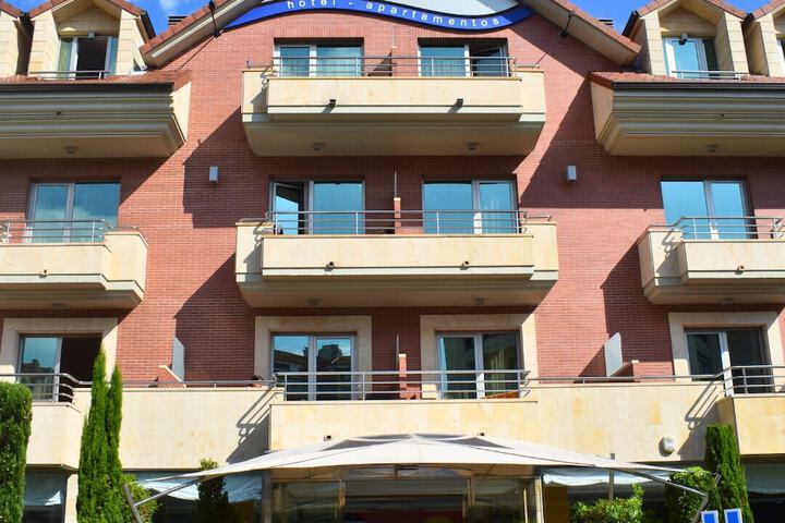 Hotel 158 of 168
