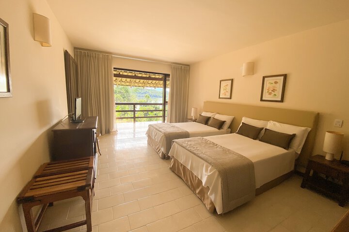 Room 4 of 70
