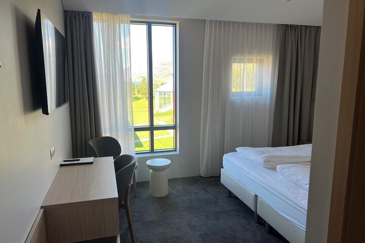 Room 25 of 68