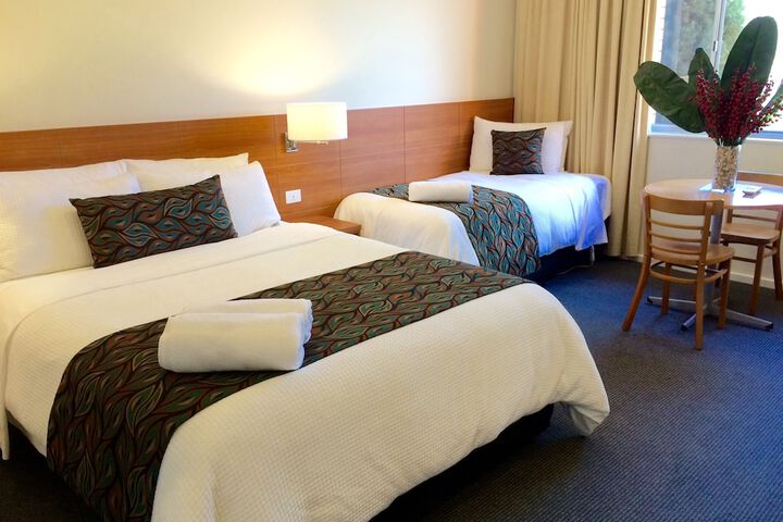 Room 4 of 51