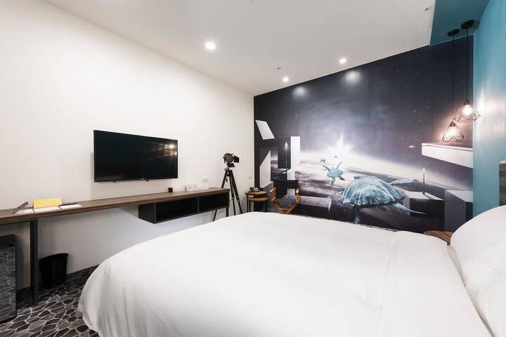 Room 9 of 50