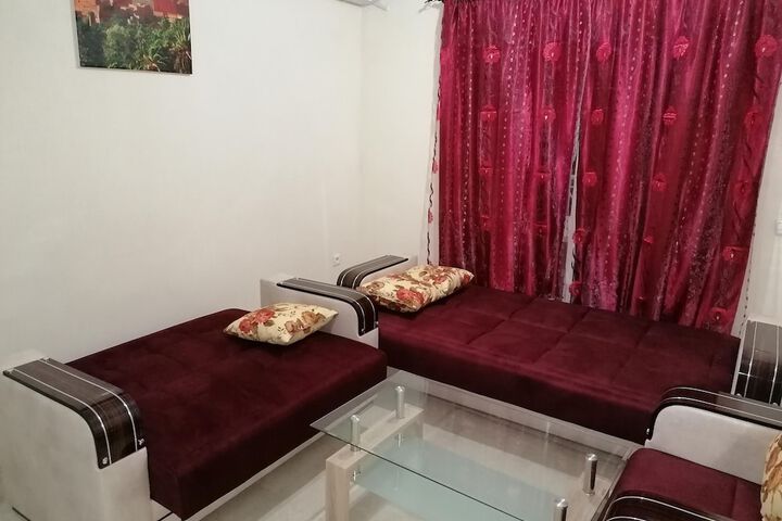 Room 11 of 23