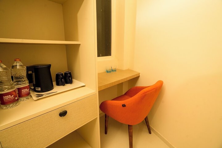 Room 10 of 72