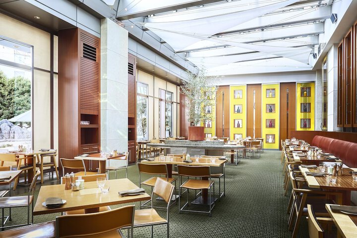 Dining 183 of 216