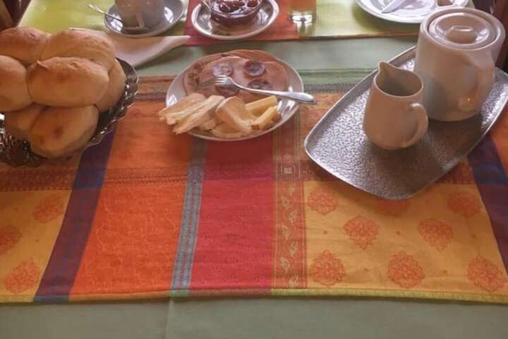 Breakfast/Coffee Service 16 of 41
