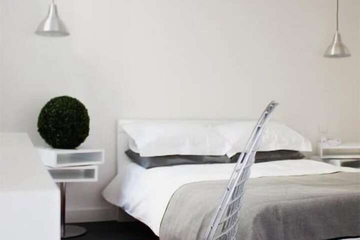 Room 12 of 65