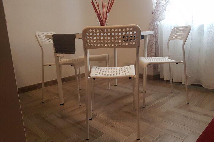Room 3 of 29