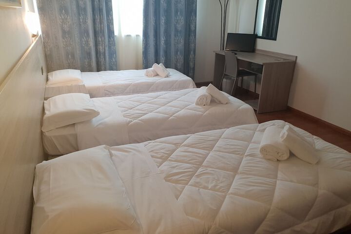 Room 19 of 40