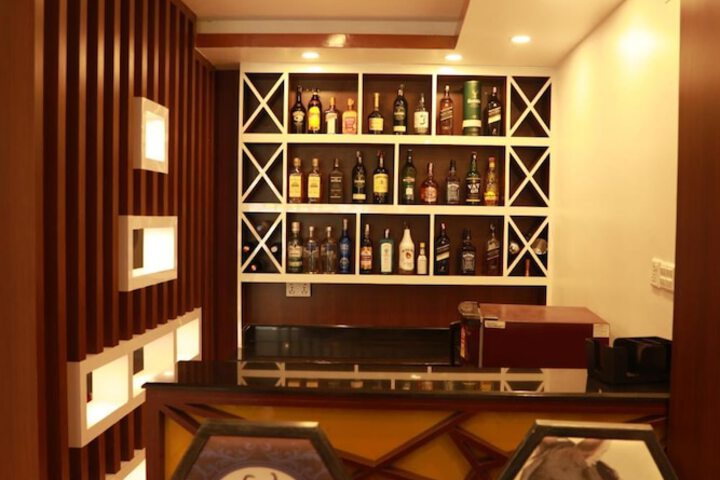Lounge 57 of 71