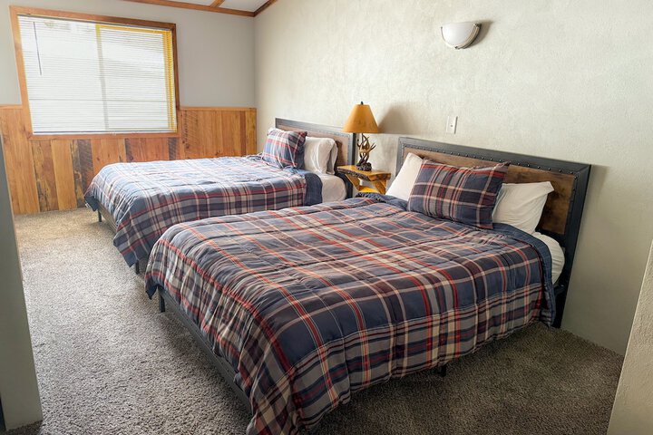 Deluxe Double Room 2 Queen Beds (4 of 7)