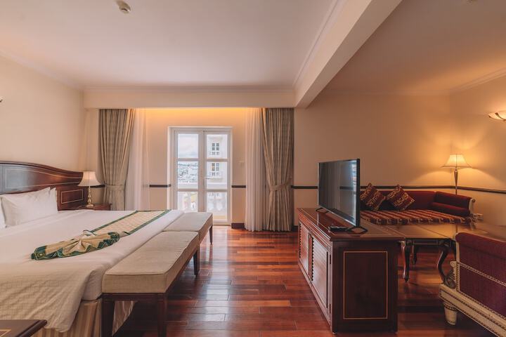 Room 20 of 45