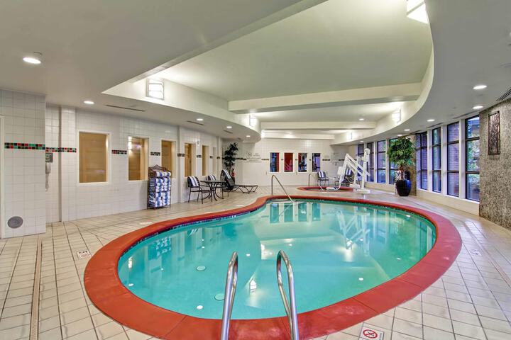 Pool 34 of 51