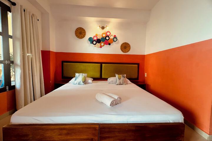 Room 26 of 46