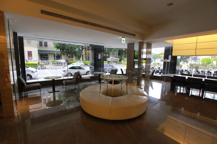 Hotel Lobby