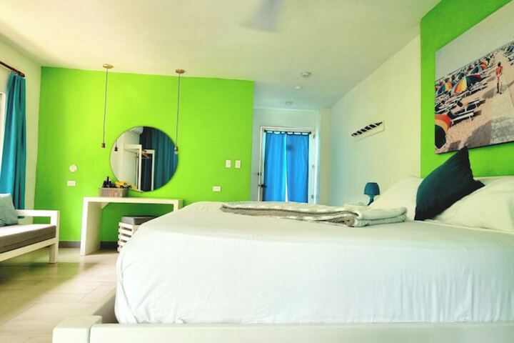 Room 21 of 57