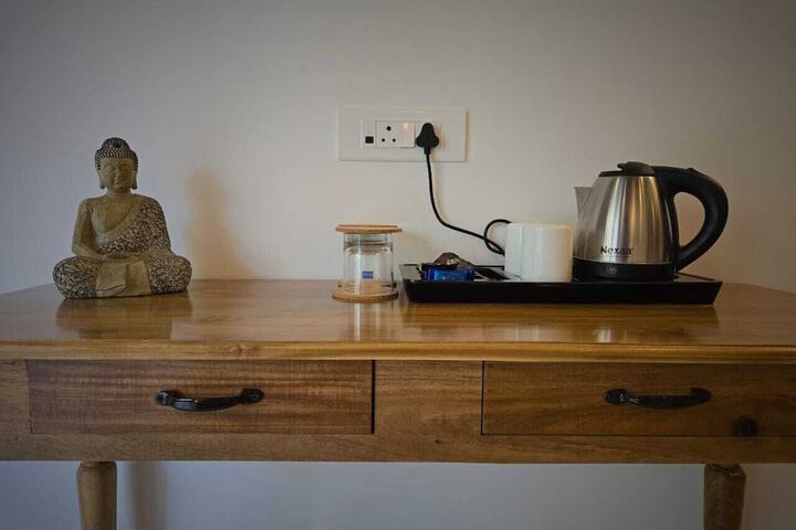 Breakfast/Coffee Service 14 of 22
