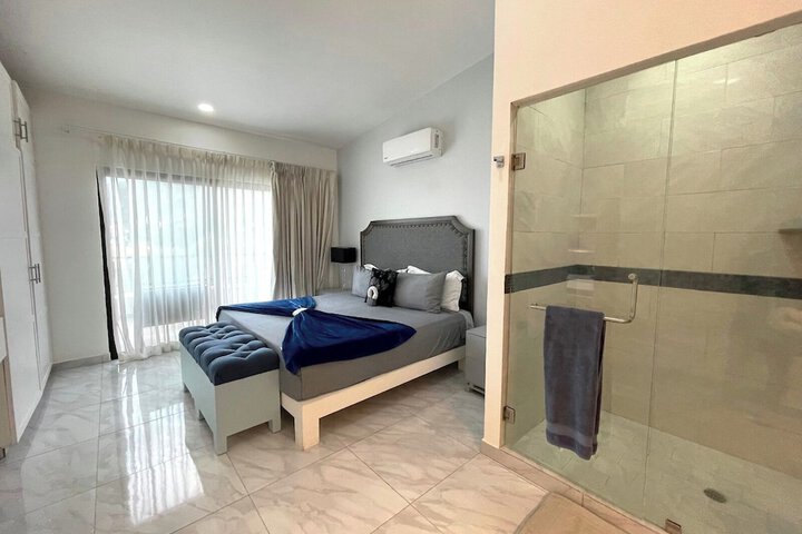 Room 20 of 62