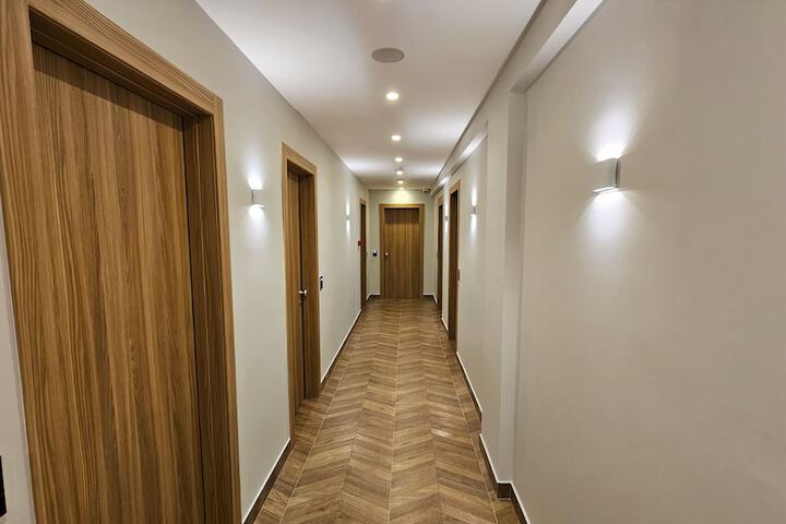 Ballroom/Hall 52 of 56