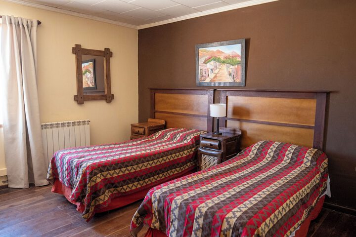Room 5 of 28