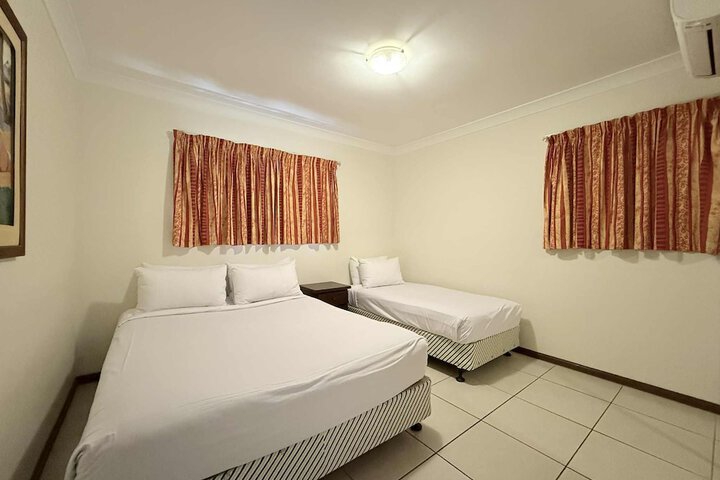 Room 14 of 75
