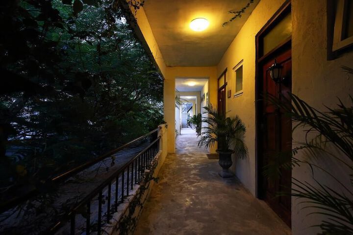 Hotel 2 of 8