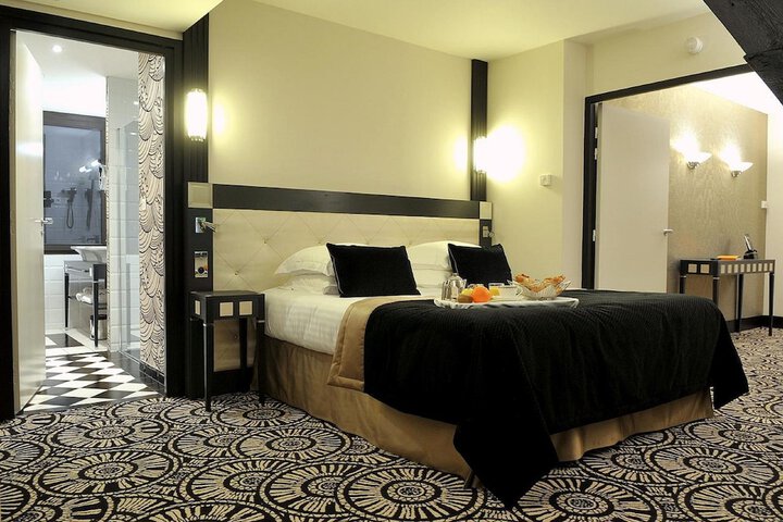 Room 14 of 54