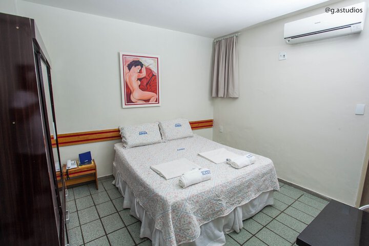 Room 10 of 22