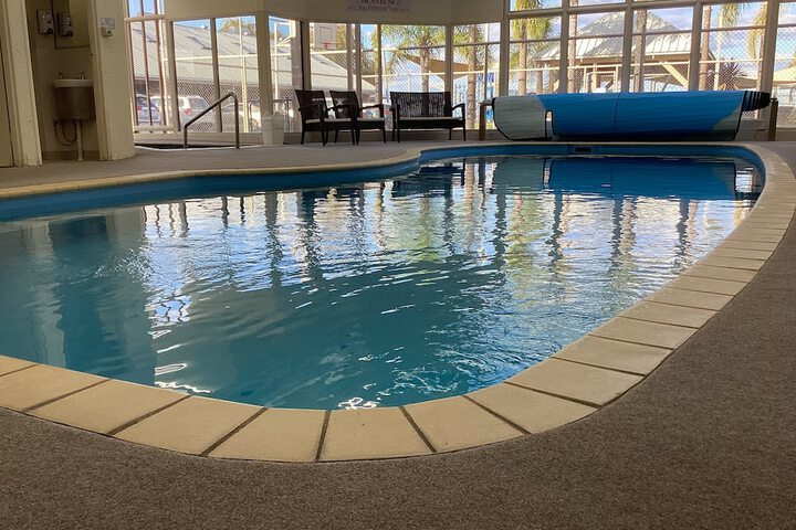 Pool 11 of 26