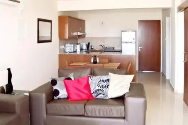 Room 2 of 11