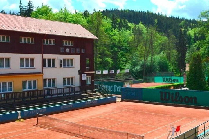 Hotel 46 of 48