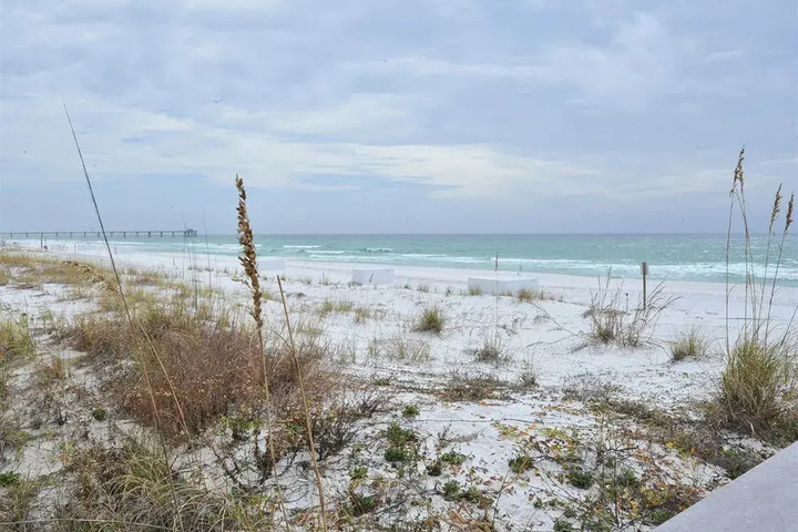 Beach 21 of 31